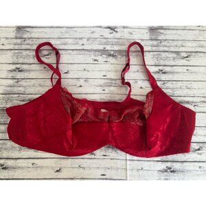 Casique Women's Brocade Satin And Lace Underwire Bra Size 44C Red No Padding